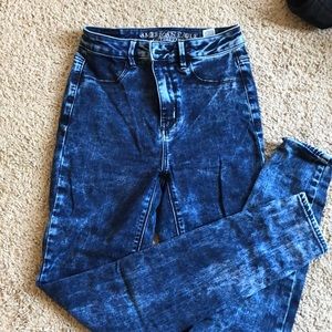 Acid wash American Eagle jeans
